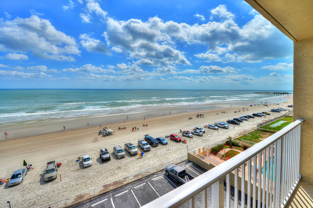 Pirates Cove Resort Studio Oceanfront Vacation Condo Rental 525