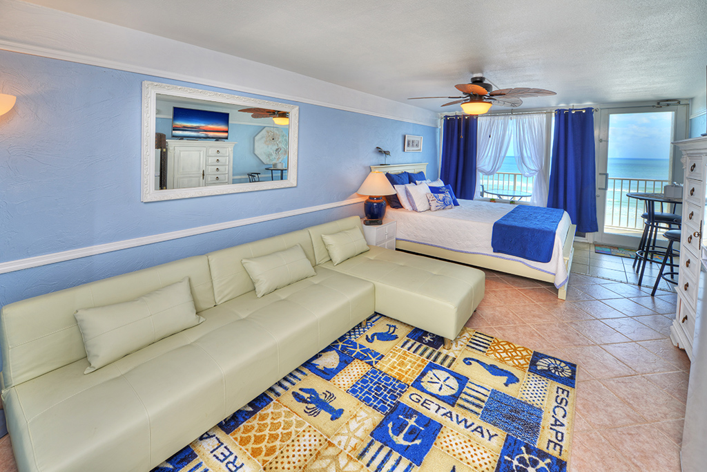 Pirates Cove Resort Studio Oceanfront Vacation Condo Rental 525