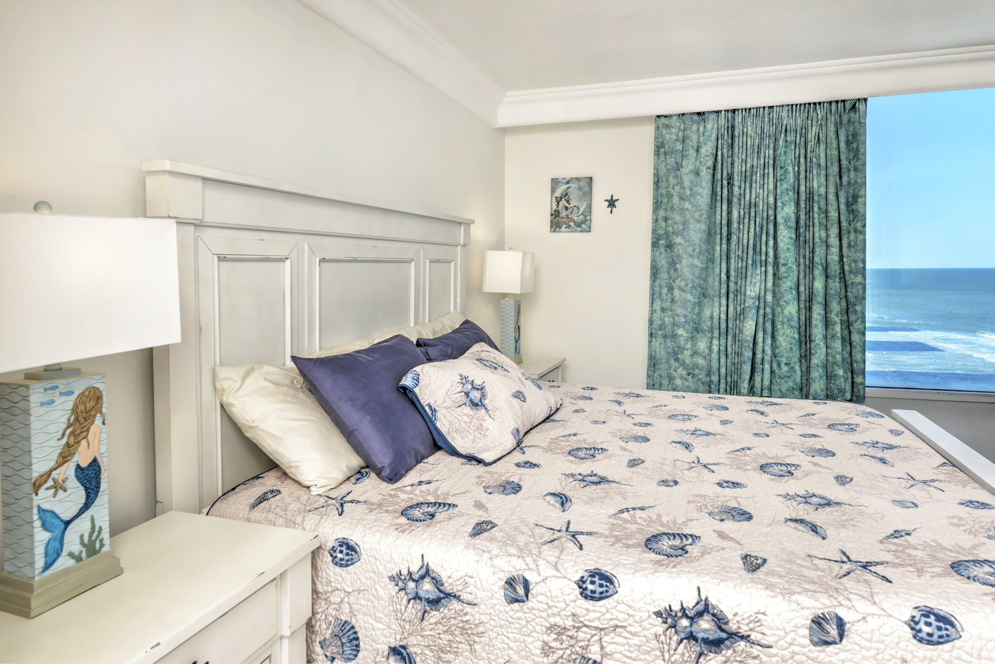 Daytona Beach Resort Studio Oceanfront Condo Rental 1113 Vacation