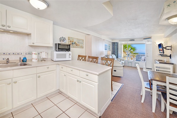 dad29e23449c4b638868d0d81dcff44a-Medium