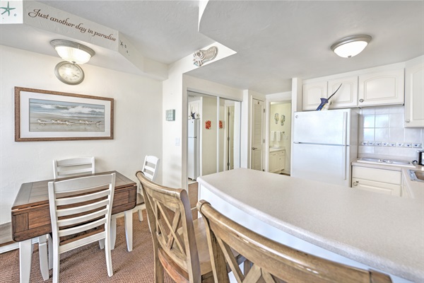 f0927a20db3d4b6e924f65c3ddc1b289-Medium