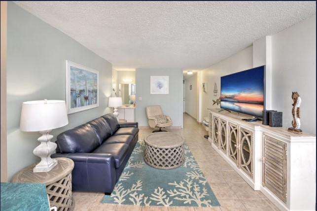 Ocean Jewels Oceanfront 1 Bedroom Living room1